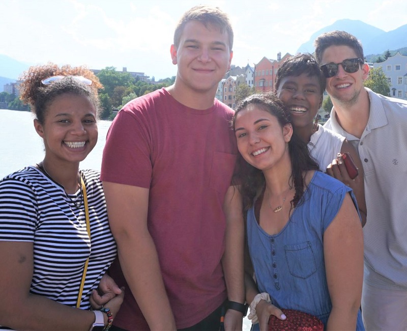 group photo of students in innsbruck