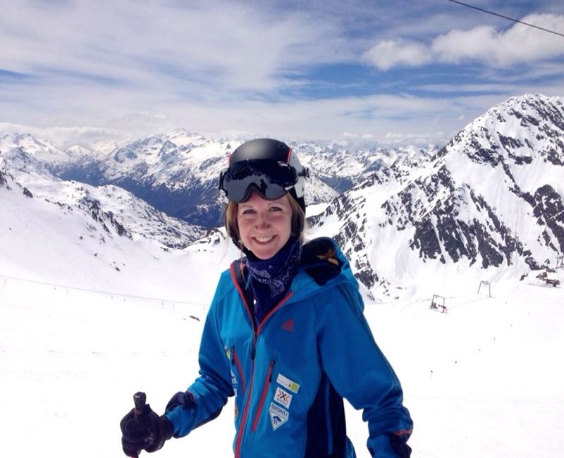 Student skiing in the Alps