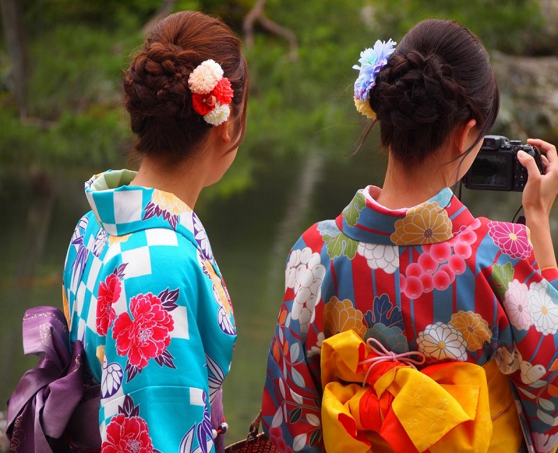 women in kimonos