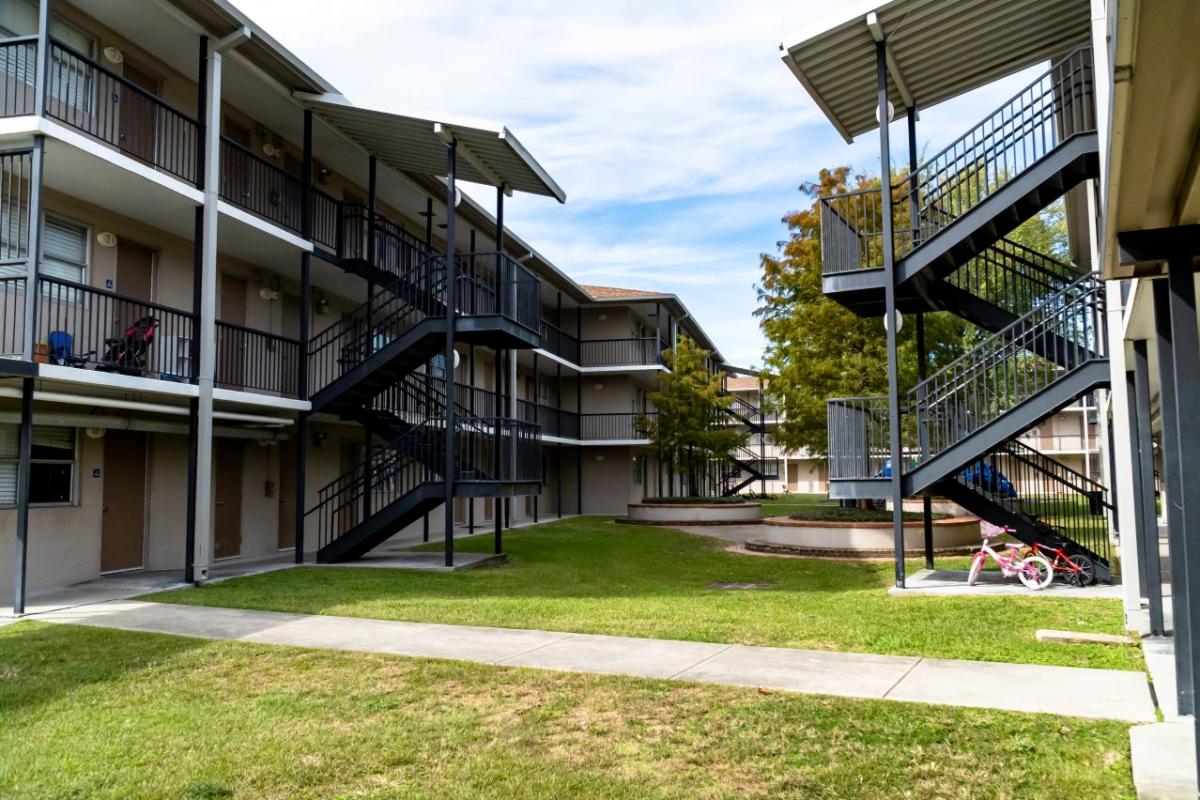 Lafitte Village Courtyard