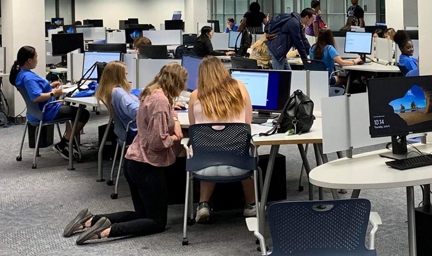 UNO LRC located in the Earl K. Long Library