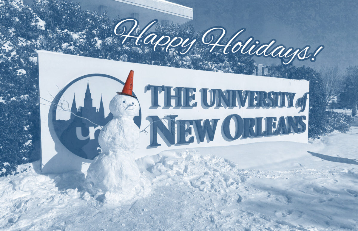 Snowman in front of the University Center, built with a characteristically "New Orleans" traffic cone hat.