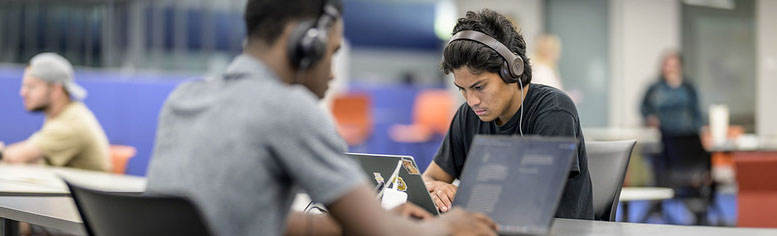 Students with digital access to learning materials