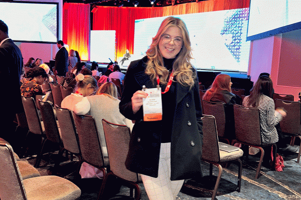 UNO marketing student Olivia Monnerjahn earned a Rising Stars Scholarship from the National Retail Federation and attended the national retail student conference held in New York. 