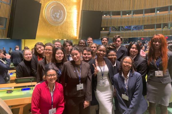 Photo of UNO delegation at the United Nations.