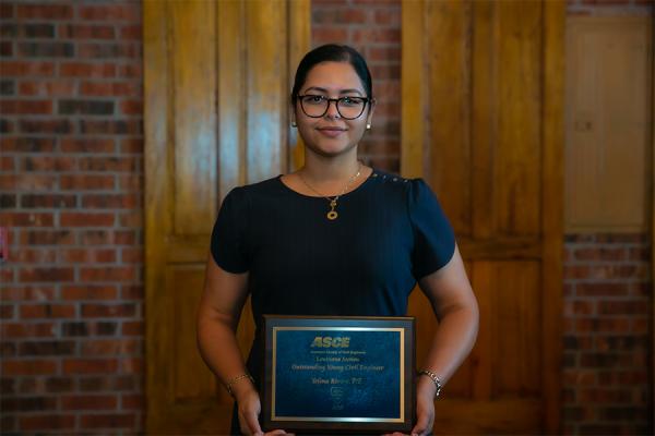 University of New Orleans alumna Yelena Rivera was recognized as Louisiana’s Outstanding Young Civil Engineer by the American Society of Civil Engineers.