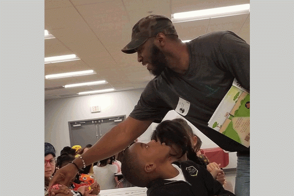  University of New Orleans alumnus Kentrell Martin, a former basketball player for the Privateers, has created a children’s book series that incorporates American Sign Language.